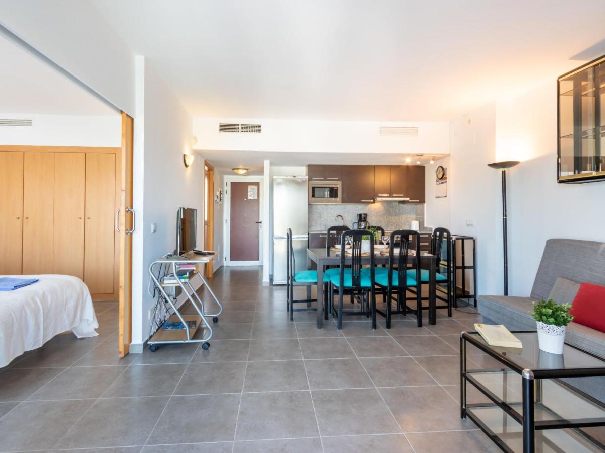Cap Mestral By Interhome Roses